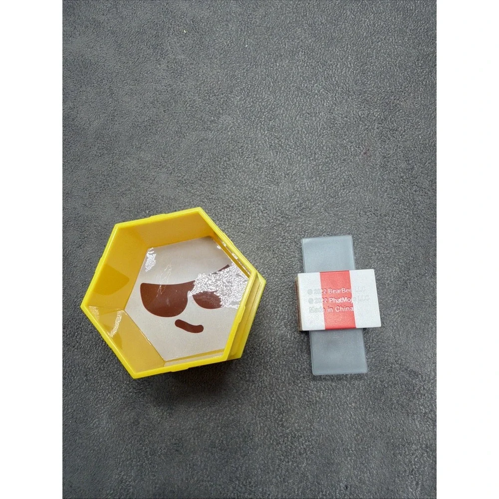 Bee Swarm Simulator Mini Series 1 Rad Bee Figure & Comb